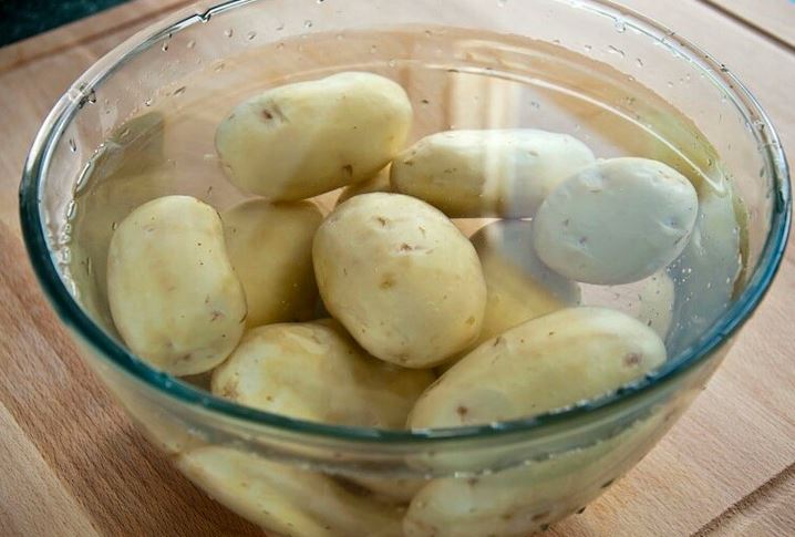 Крупный картофель Бергиш-Гладбах